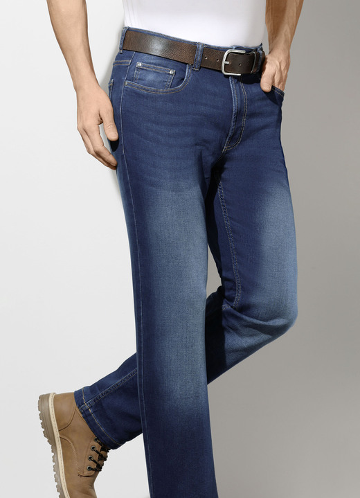 Jeans - Superstretch-Jeans in 2 Farben, in Größe 024 bis 062, in Farbe JEANSBLAU Ansicht 4