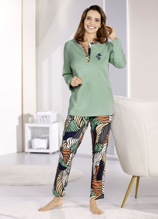 Zweierpack Schlafanzüge von Laurina mit Knopfleiste