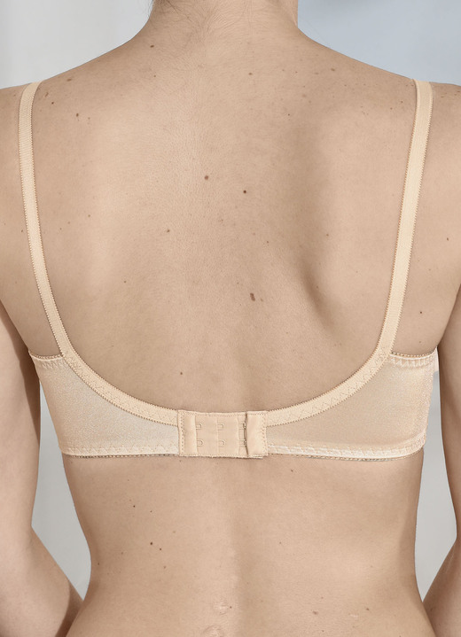 Damen - Triumph-Compliment Bügel-BH mit hübscher Spitze, in Größe 075 bis 105, in Cup C, in Farbe PUDER Ansicht 3