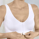 Soft-BH - BH mit praktischem Vorderverschluss, in Größe 3XL bis XXL, in Farbe WEISS – Farbe WEISS – Ansicht 1