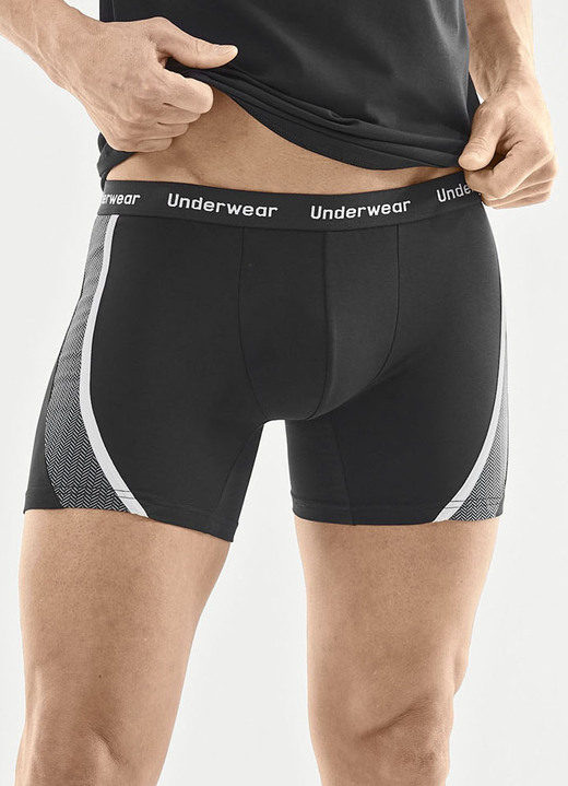 Pants & Boxershorts - Dreierpack Pants mit bedruckten Einsätzen, in Größe 005 bis 011, in Farbe 2X NAVY, 1X SCHWARZ Ansicht 3