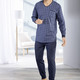 Schlafanzüge - Schlafanzug mit V-Ausschnitt und Bündchenabschlüssen, in Größe 046 bis 066, in Farbe BLEU-MARINE – Farbe BLEU-MARINE – Ansicht 2