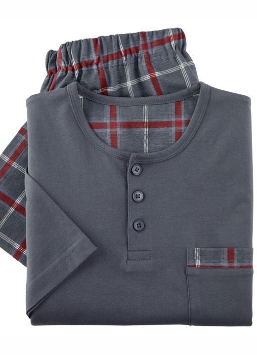 Shortys - Zweierpack Shortys mit Knopfleiste, in Größe 046 bis 062, in Farbe 1X GRAFIT-BUNT, 1X BORDEAUX-BUNT Ansicht 3