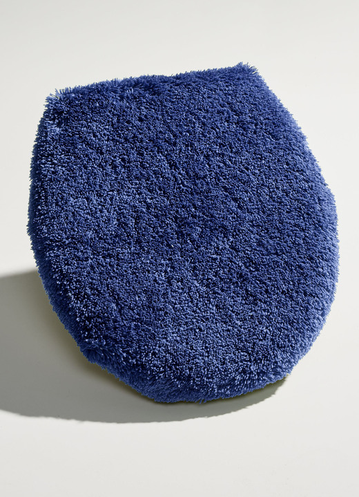 Badgarnituren - Tolle Badgarnitur in barfußweicher Qualität, in Größe 100 (Vorleger halbrund, 50/ 80 cm) bis 112 (WC-Deckelbezug, 47/ 50 cm), in Farbe BLAU Ansicht 11
