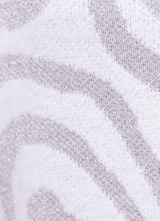 Pullover & Strickmode - Pullover mit edlem Glitzereffekt, in Größe 036 bis 050, in Farbe ECRU-SILBERFARBEN Ansicht 3
