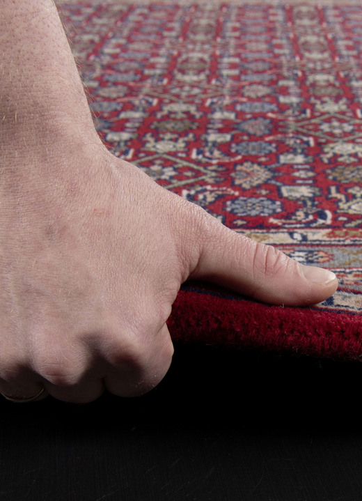 Teppiche - Orient- Brücken und -Teppiche , in Größe 101 (Brücke, 40x60 cm) bis 290 (Teppich, 250x300 cm), in Farbe ROT-BLAU Ansicht 2