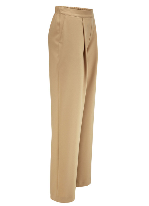 Hosen in Schlupfform - Hose mit Bundfalten in modischer Weite Hosen in Schlupfform - Hose mit Bundfalten in modischer Weite, in Größe 018 bis 052, in Farbe KARAMELL