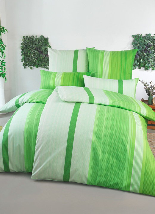 Wohnen - Beidseitig bedruckte Bettwäsche-Garnitur von Florella, in Größe 111 (40/80 cm + 135/200 cm) bis 115 (80/80 cm + 155/220 cm), in Farbe BRAUN Ansicht 3