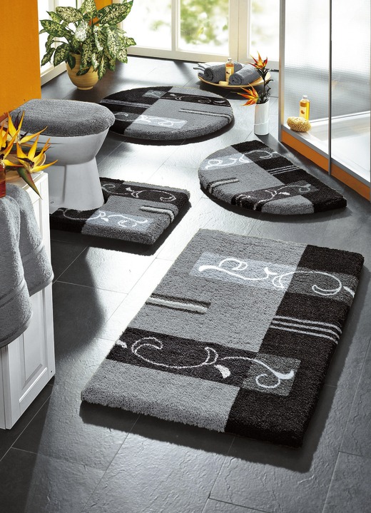 Badgarnituren - Supersoft Badgarnitur mit rutschhemmender Latexierung, in Größe 100 (Vorleger halbrund, 50/ 80 cm) bis 112 (Deckelbezug mit Kordel, 47/ 50 cm), in Farbe ROT Ansicht 5