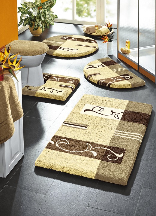 Badgarnituren - Supersoft Badgarnitur mit rutschhemmender Latexierung, in Größe 100 (Vorleger halbrund, 50/ 80 cm) bis 112 (Deckelbezug mit Kordel, 47/ 50 cm), in Farbe ROT Ansicht 7