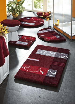 Badgarnituren - Supersoft Badgarnitur mit rutschhemmender Latexierung, in Größe 100 (Vorleger halbrund, 50/ 80 cm) bis 112 (Deckelbezug mit Kordel, 47/ 50 cm), in Farbe ROT