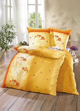 Bettwäschegarnituren - Bügelleichte DOBNIG Bettwäsche-Garnitur mit Reißverschluss – Farbe ORANGE Bettwäschegarnituren - Bügelleichte DOBNIG Bettwäsche-Garnitur mit Reißverschluss, in Größe 111 (40/80 cm + 135/200 cm) bis 412 (Sparset, 4-teilig), in Farbe GRÜN