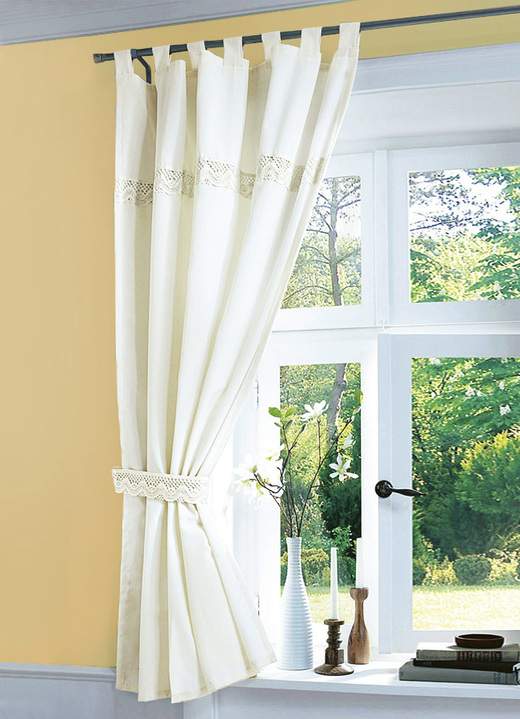 Klassisch - Übergardine mit aufgesetzter Häkelborte, in Größe 365 (H145xB135 cm) bis 899 (Raffhalter, 60 cm), in Farbe CREME, in Ausführung Mit Schlaufen Ansicht 4