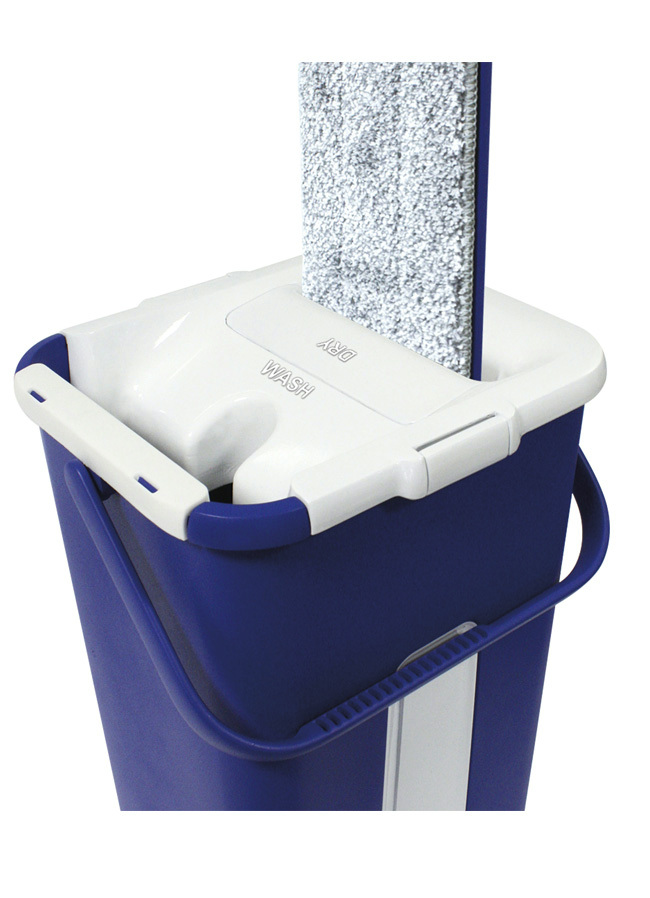 Reinigungsgeräte - Bodenwisch-System mit integrierter Auswringfunktion von livington Ansicht 2 Reinigungsgeräte - Bodenwisch-System mit integrierter Auswringfunktion von livington, in Farbe BLAU, in Ausführung Bodenwisch-System Ansicht 2