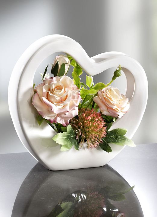 Geschenkideen - Rosen-Gesteck in Herz-Keramikschale, in Farbe HELLROSA-CREME