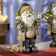 Weihnachten - Beleuchtete Figuren aus Polyresin, in Farbe NATUR-GOLD-BRAUN, in Ausführung Beleuchteter Weihnachtsmann – Farbe NATUR-GOLD-BRAUN – Ansicht 1