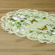 Heimtextilien - Tisch- und Raumdekoration mit Blumen und Schmetterlingen, in Größe 101 (Deckchen oval, 35x 50 cm) bis 404 (Kissenbezug, 40x 40 cm), in Farbe GRÜN