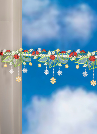 Fensterbilder - Stangendeko mit Marienkäfer-Motiv, in Größe 628 (H14 cm x B48 cm) bis 660 (H14 cm x B112 cm), in Farbe FARBIG