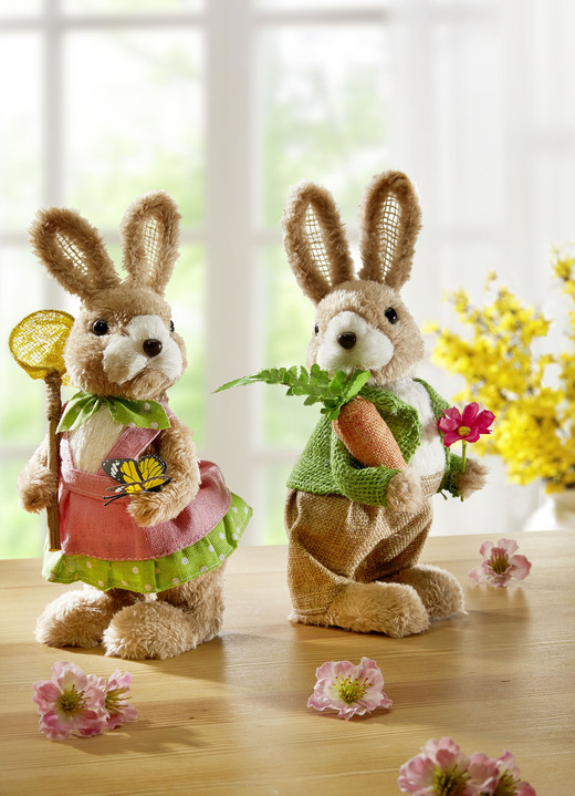 Ostern - Hase aus Kunst- und Textilmaterial, in Farbe BRAUN-GRÜN, in Ausführung Hase mit Karotte
