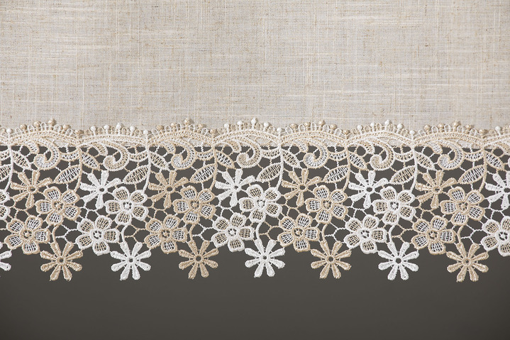 - Kurzstore mit Makramee-Spitze, in Größe 786 (H45xB 90 cm) bis 788 (H45xB120 cm), in Farbe NATUR Ansicht 2