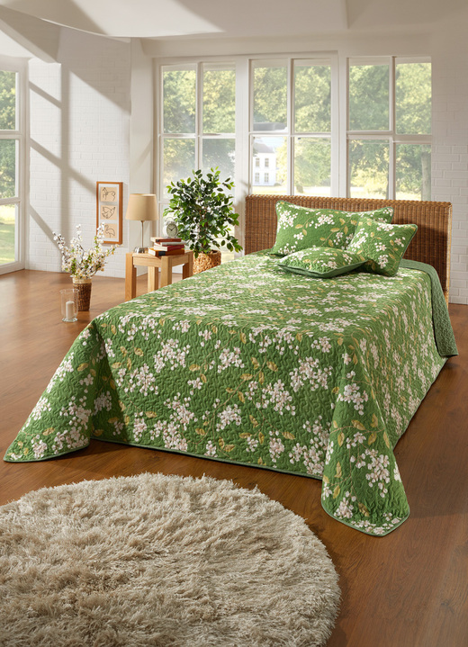 Tagesdecken - Tagesdecke mit einseitiger Wolkensteppung, in Größe 873 (für Einzelbett, 140x210 cm) bis 924 (Kissenbezug, 40x 80 cm), in Farbe TERRA Ansicht 11