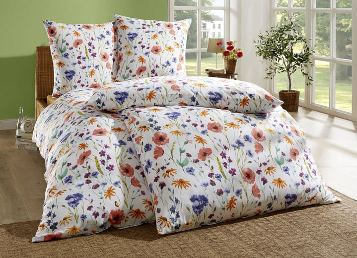 Bettwäschegarnituren - Beidseitig bedruckte Bettwäsche-Garnitur in Microfaser-Qualität, in Größe 112 (80x80 cm + 135x200 cm) bis 115 (80x80 cm + 155x220 cm), in Farbe WEISS-BUNT Ansicht 1