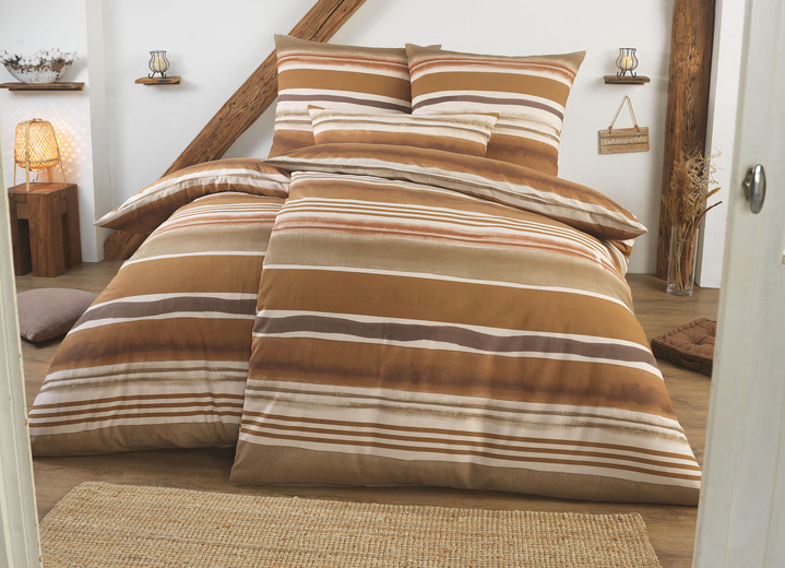 Bettwäschegarnituren - Beidseitig bedruckte Bettwäsche-Garnitur in Polycotton-Qualität, in Größe 111 (40x80 cm + 135x200 cm) bis 115 (80x80 cm + 155x220 cm), in Farbe TERRA Ansicht 3