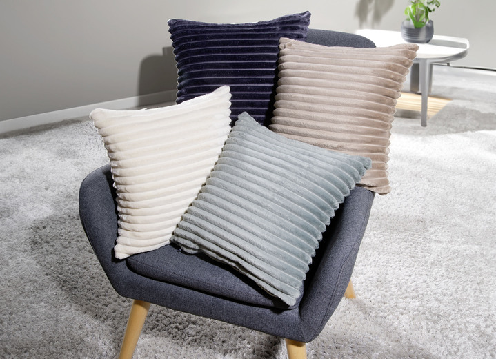 Dekokissen & Hüllen - Weicher Cord-Kissenbezug, in Farbe DUNKELBLAU Ansicht 2