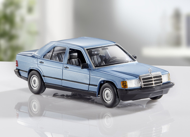 Sammlermodelle - Mercedes 190E, in Farbe BLAU Ansicht 2