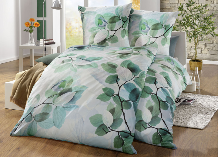 Bettwäschegarnituren - Microfaser-Bettwäsche-Garnitur von Grund, in Größe 111 (40x80 + 135x200 cm) bis 115 (80x80 + 155x220 cm), in Farbe GRÜN Ansicht 1