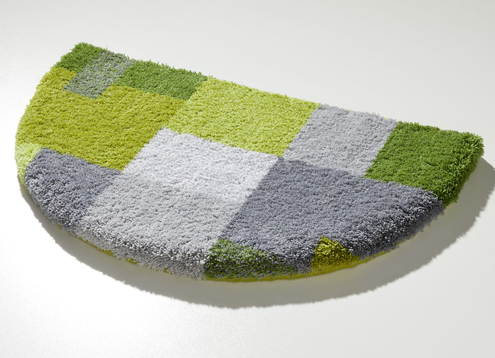 Badgarnituren - Badgarnitur in Supersoft-Qualität, in Größe 100 (Vorleger halbrund, 50x 80 cm) bis 112 (WC-Deckelbezug, 47x 50 cm), in Farbe GRAU-ROT Ansicht 4