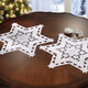 Tischdecken - Bestickte, festliche Tischdekoration, in Größe 120 (2 Sterne, ø 20 cm) bis 185 (Stern, ø 85 cm), in Farbe WEISS-SILBER – Farbe WEISS-SILBER – Ansicht 1