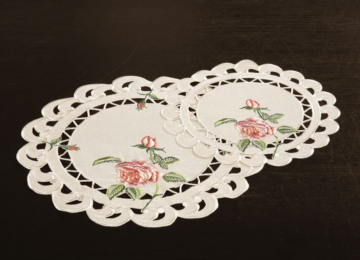 Heimtextilien - Tisch- und Raumdekoration mit Rosendessin, in Größe 101 (Läufer oval, 35x 70 cm) bis 404 (Kissenbezug, 40x 40 cm), in Farbe BUNT Ansicht 8