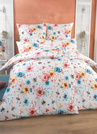 Wohnen - Beidseitig bedruckte Bettwäsche-Garnitur von Biberna, in Größe 111 (40/80 cm + 135/200 cm) bis 115 (80/80 cm + 155/220 cm), in Farbe MULTICOLOR