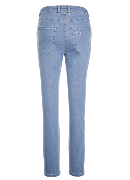 Hosen - Jeans in klassischer 5-Pocket-Form, in Größe 019 bis 052, in Farbe DUNKELBLAU Ansicht 5