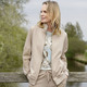 Shirts - Sweatjacke mit seitlichen Eingrifftaschen – Farbe SAND – Ansicht 1 Shirts - Sweatjacke mit seitlichen Eingrifftaschen, in Größe 040 bis 052, in Farbe SAND – Farbe SAND – Ansicht 1