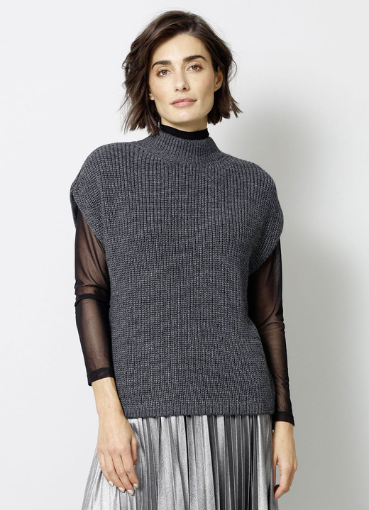 Kurzarm - Pullunder in Perlfang, in Größe 038 bis 052, in Farbe MARINE Ansicht 5