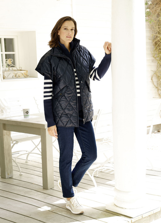 Jacken & Mäntel - Weste mit Reißverschlussleiste, in Größe 038 bis 052, in Farbe MARINE Ansicht 2