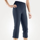 Hosen mit Knopf- und Reißverschluss - Hose in 7/8-Länge , in Größe 038 bis 052, in Farbe WEISS – Farbe MARINE – Ansicht 3