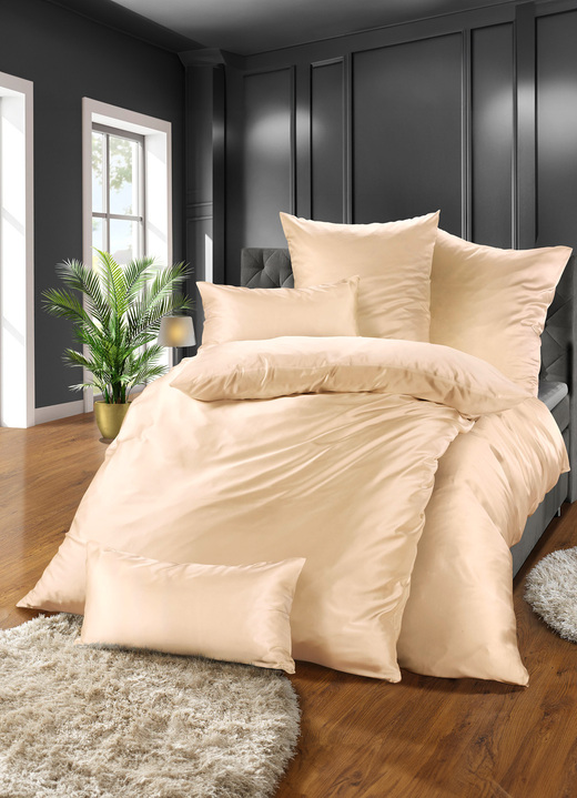 Bettwäschegarnituren - Seiden-Bettwäsche , in Größe 120 (Kissenbezug, 80/ 80 cm) bis 215 (Deckenbezug, 155/220 cm), in Farbe WEISS Ansicht 4