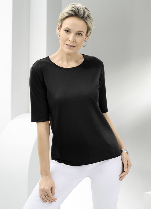 Kurzarm - Shirt mit rundem Halsausschnitt in 10 Farben, in Größe 036 bis 052, in Farbe HELLBLAU Ansicht 9