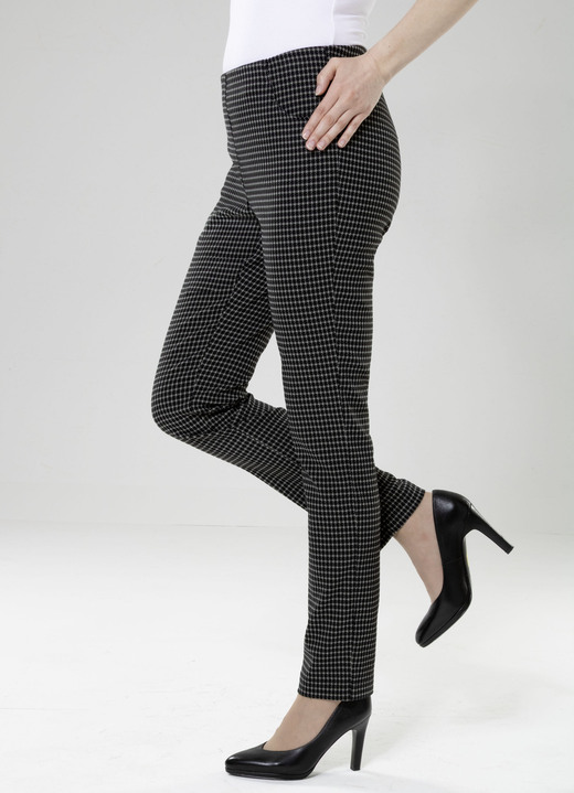 Hosen in Schlupfform - Hose mit trendiger Hahnentritt-Dessinerung, in Größe 018 bis 052, in Farbe ECRU-SCHWARZ Ansicht 6