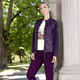 Kurz - Jacke mit Steppeinsätzen – Farbe BROMBEERE – Ansicht 2 Kurz - Jacke mit Steppeinsätzen, in Größe 036 bis 052, in Farbe BROMBEERE – Farbe BROMBEERE – Ansicht 2