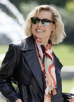 Schal mit Camouflage-Dessin 