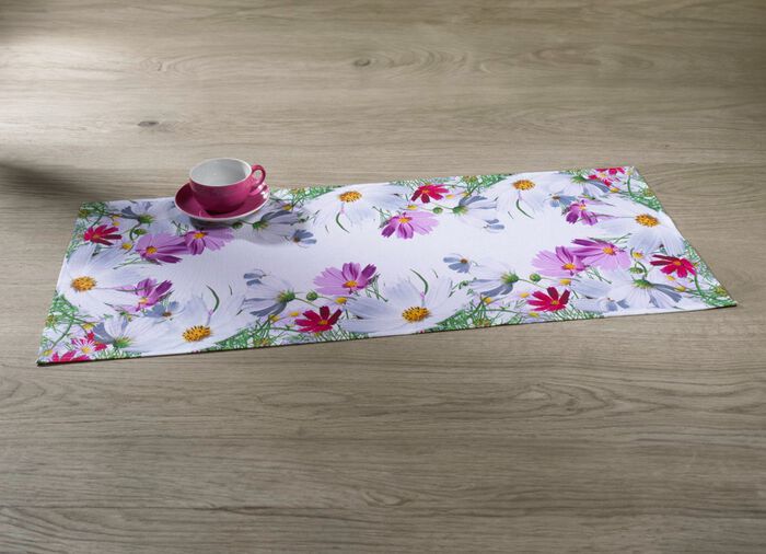 Fr&uuml;hlingshafte Tisch- und Raumdekoration mit Bl&uuml;ten-Motiv WEISS/BUNT