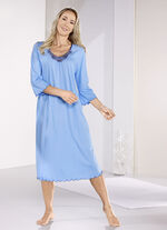 Wadenlanges Nachthemd mit T&uuml;llstickereispitze 