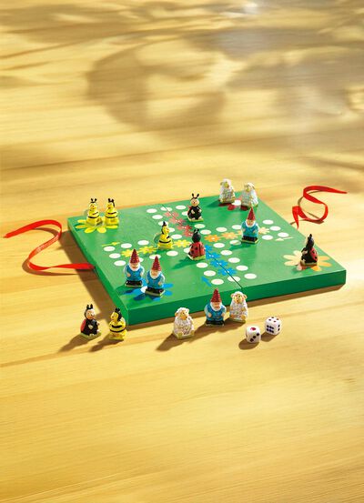 Brettspiel aus Kiefernholz  