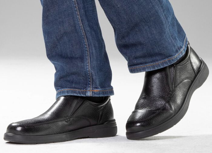 GINO GALANTE, klassische Herren-Slipper, aus Hirschleder SCHWARZ