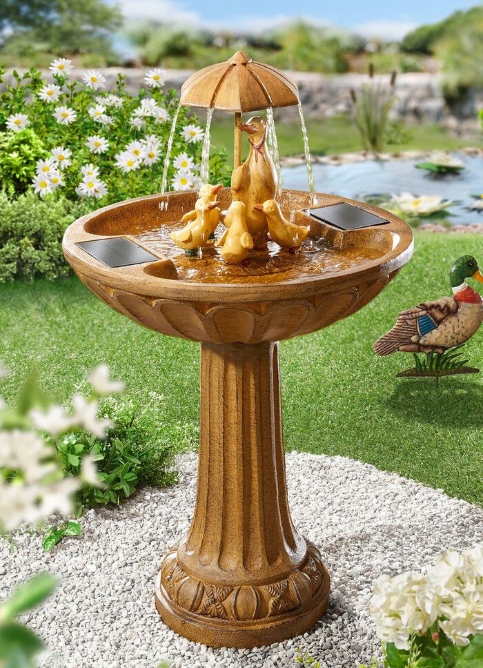 Solarbrunnen im edlen Bronzelook 