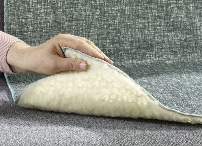 Wohnaccessoires aus 100% Baumwolle, Unterseite 100% Schurwolle NATUR